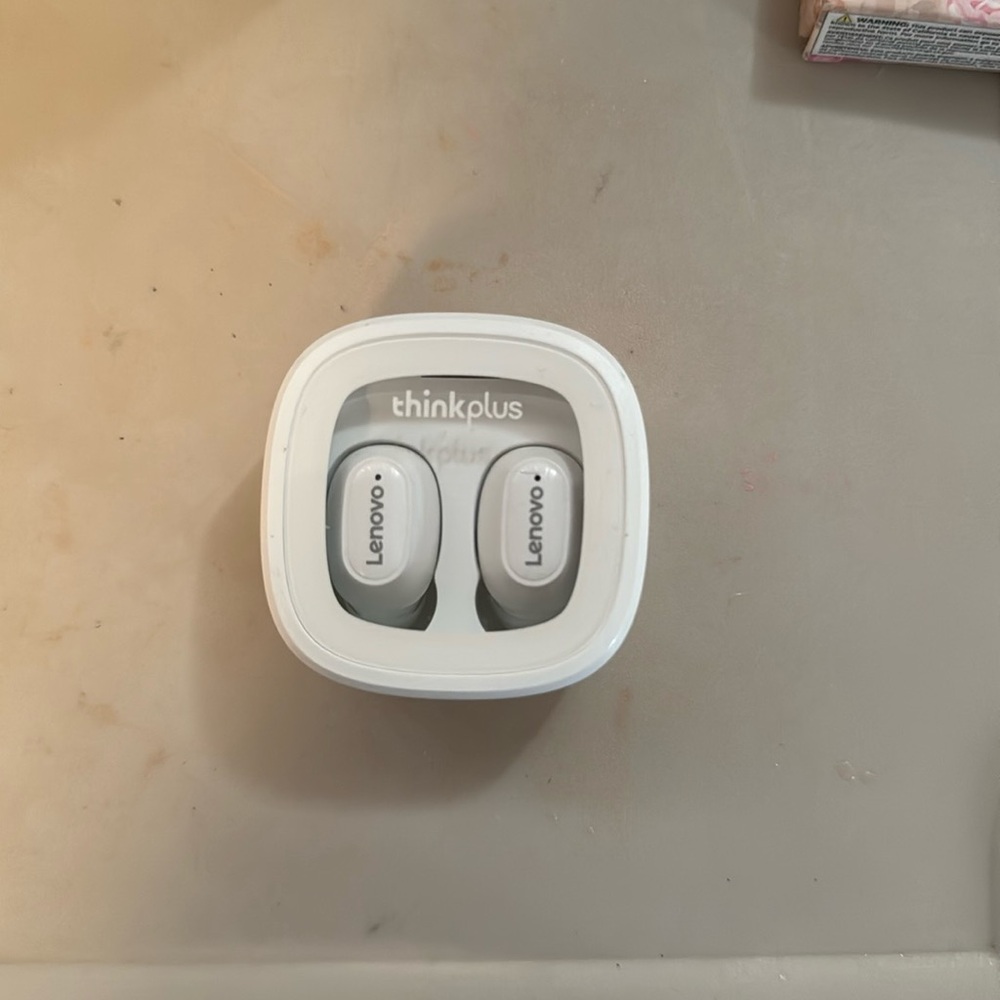 Lenovo Wireless Earbuds - HD Calls, Music, and Gaming